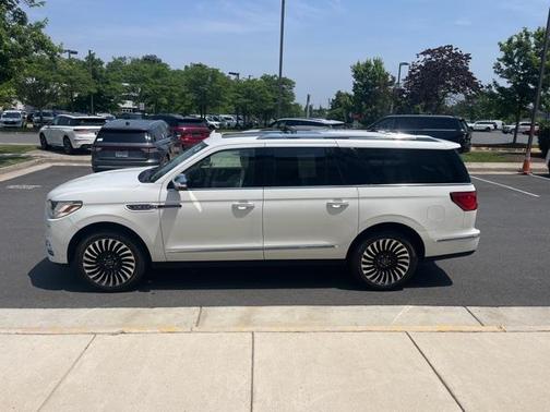 2021 Lincoln Navigator L Black Label