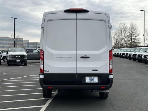 2025 Ford Transit-250 148 WB Medium Roof Cargo