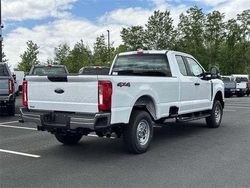 2025 Ford F-250 XL