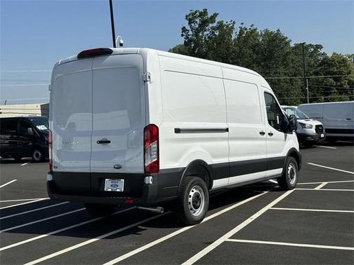 2025 Ford Transit-250 148 WB Medium Roof Cargo