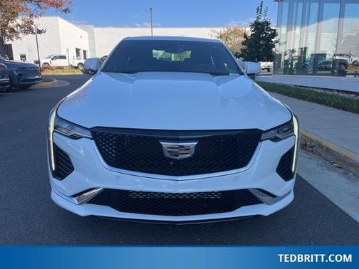 2023 Cadillac CT4 Sport