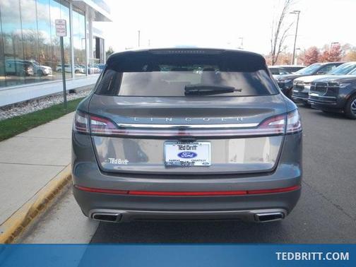 2023 Lincoln Nautilus Reserve