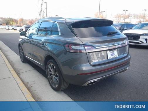 2023 Lincoln Nautilus Reserve