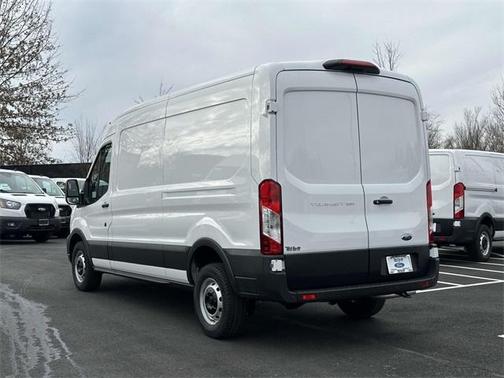 2025 Ford Transit-250 148 WB Medium Roof Cargo