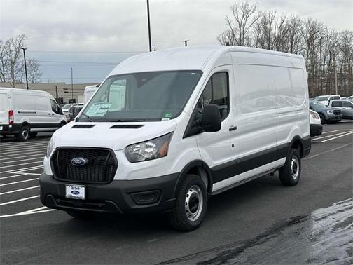 2025 Ford Transit-250 148 WB Medium Roof Cargo