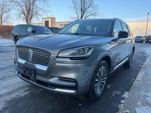 2023 Lincoln Aviator Standard AWD