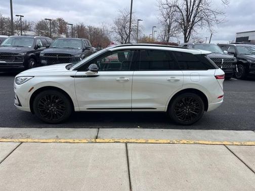 2023 Lincoln Corsair Reserve