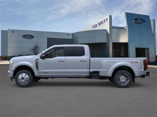 2026 Ford F-450 Platinum