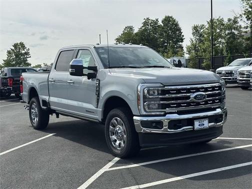 2025 Ford F-350 Lariat Super Duty