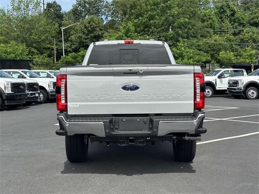 2025 Ford F-350 Lariat Super Duty
