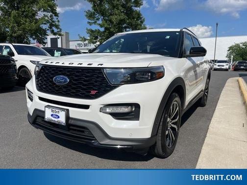 2021 Ford Explorer ST