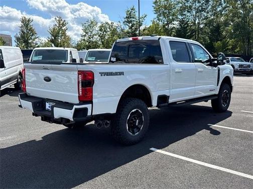 2025 Ford F-350 Lariat Super Duty