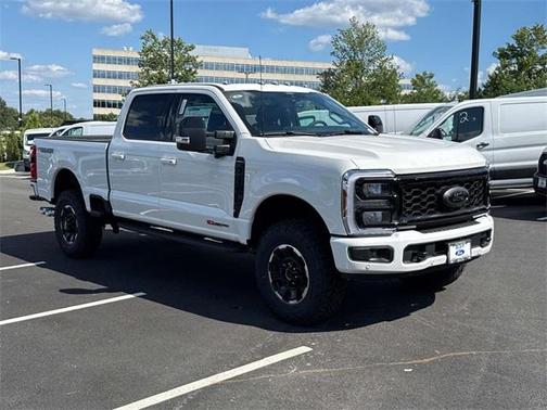 2025 Ford F-350 Lariat Super Duty