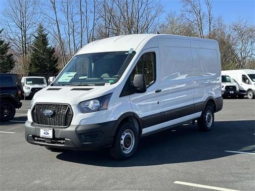 2025 Ford Transit-250 148 WB Medium Roof Cargo