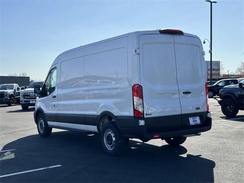2025 Ford Transit-250 148 WB Medium Roof Cargo