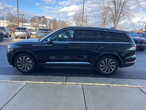 2025 Lincoln Aviator Premiere