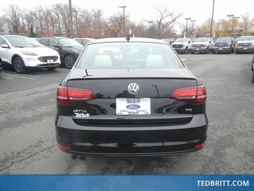 2016 Volkswagen Jetta 1.8T Sport