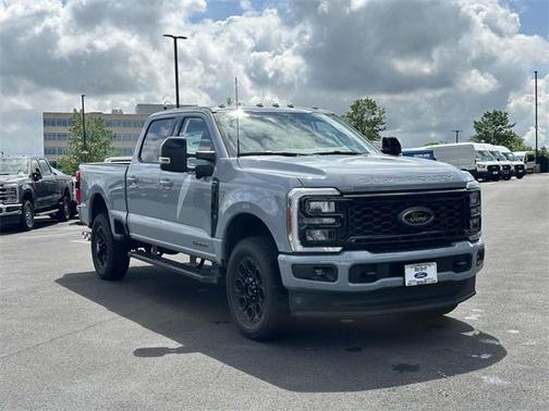 2025 Ford F-350 Lariat Super Duty