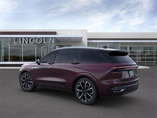 2025 Lincoln Nautilus Reserve