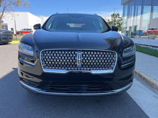 Black Metallic 2022 Lincoln Nautilus Reserve