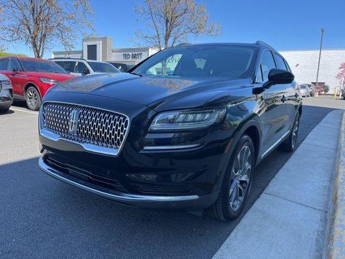 Black Metallic 2022 Lincoln Nautilus Reserve