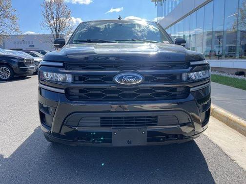 Agate Black Metallic 2023 Ford Expedition Max Limited