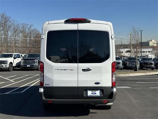 2025 Ford Transit-350 XL