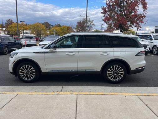 2022 Lincoln Aviator Reserve AWD