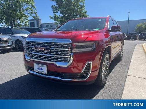 2022 GMC Acadia Denali