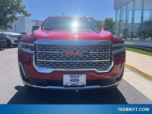 2022 GMC Acadia Denali