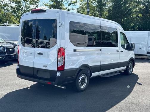 2025 Ford Transit-350 XL
