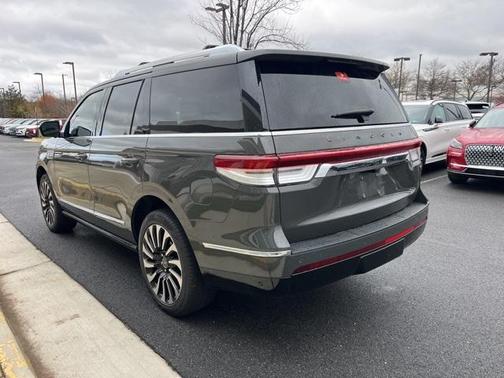 2022 Lincoln Navigator Black Label