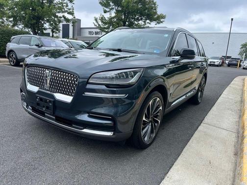 Blue Metallic 2024 Lincoln Aviator Reserve AWD