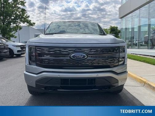 2023 Ford F-150 Lightning Platinum