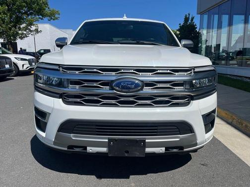 Star White 2023 Ford Expedition Platinum