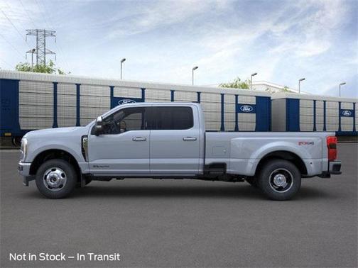 2025 Ford F-350 Lariat Super Duty