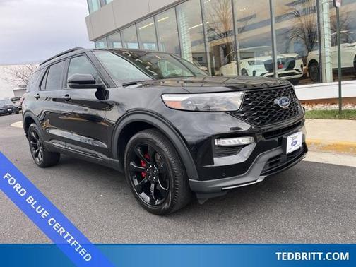 2022 Ford Explorer ST