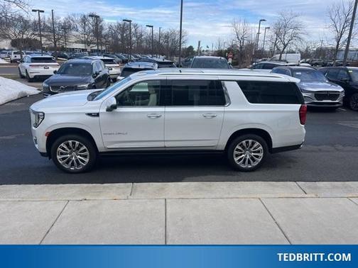 2024 GMC Yukon XL Denali