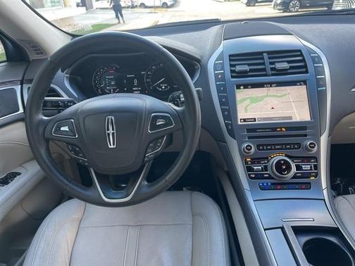 2017 Lincoln MKZ Reserve