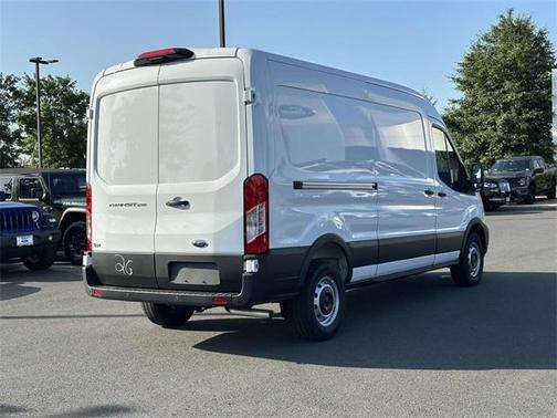 2025 Ford Transit-250 148 WB Medium Roof Cargo