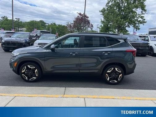 2025 Kia Seltos SX