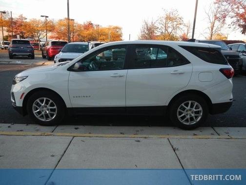 2022 Chevrolet Equinox LS
