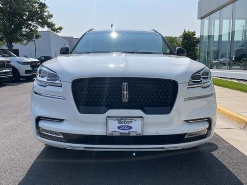2022 Lincoln Aviator Reserve AWD