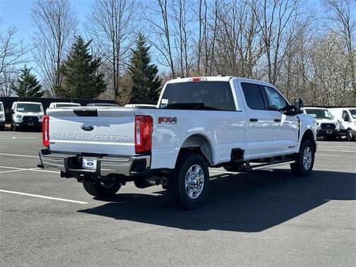 2025 Ford F-350 XLT