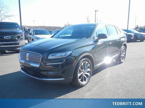 2022 Lincoln Nautilus Reserve