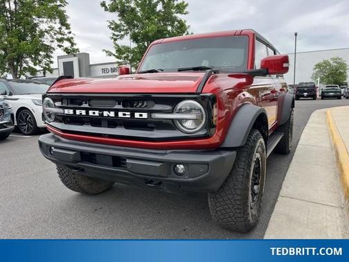 2023 Ford Bronco Outer Banks
