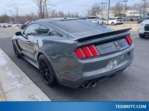 2018 Ford Shelby GT350 Base