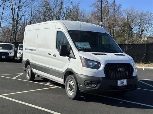2025 Ford Transit-250 148 WB Medium Roof Cargo
