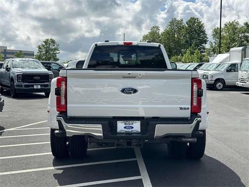 2025 Ford F-350 Lariat Super Duty