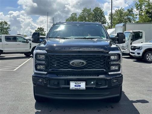 2025 Ford F-350 Lariat Super Duty